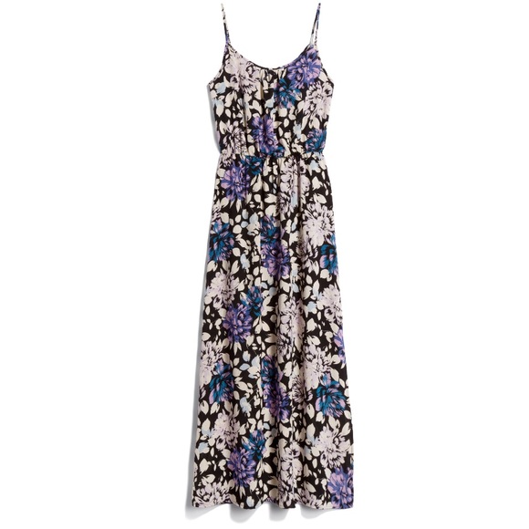 Dresses & Skirts - Floral maxi dress